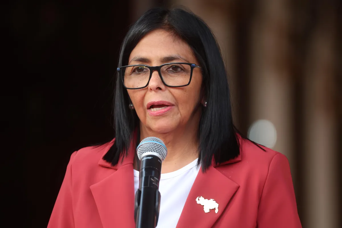 Delcy Rodríguez denuncia que Reino Unido le impidió acceso a evidencias en la CIJ