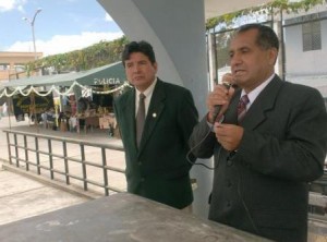 Lic. Grimaldo Vasquez Tan, inaugura I Expoferia en penal de Huancas