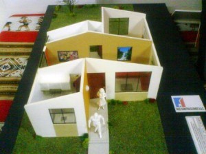 Maqueta del módulo de vivienda del proyecto habitacional "Vecedores de Higos Urco"