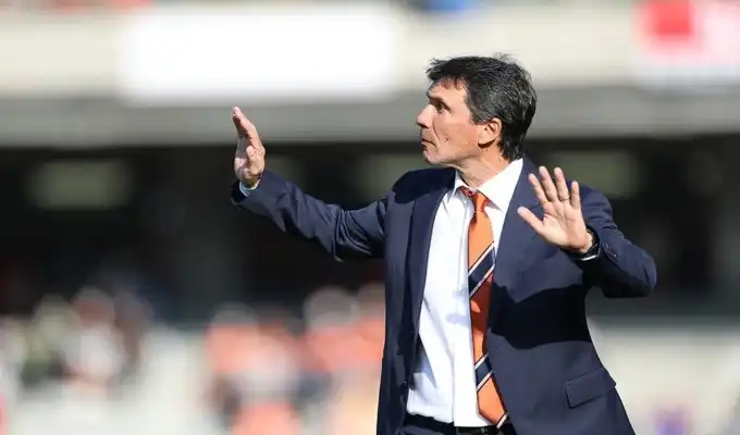 Brasileño Zé Ricardo dirigirá al Sporting Cristal en la Liga 1 de Perú