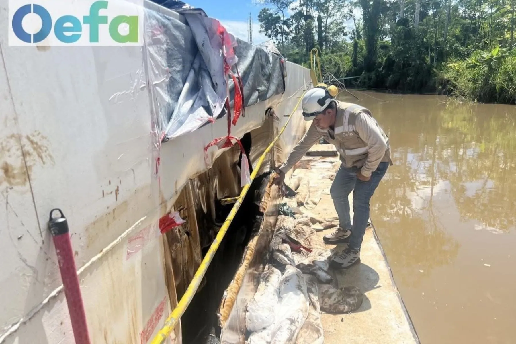 Intensifican fiscalización tras derrame 285 barriles petróleo el rio Amazonas