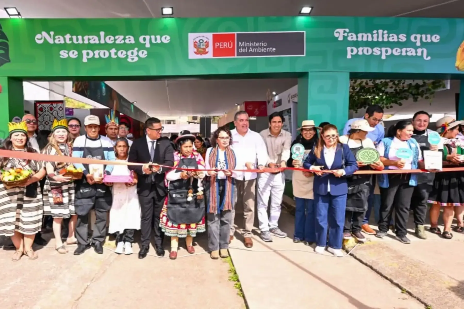 Ministerio del ambiente presento 30 emprendimientos sostenibles expo amazonica 2026 1073227