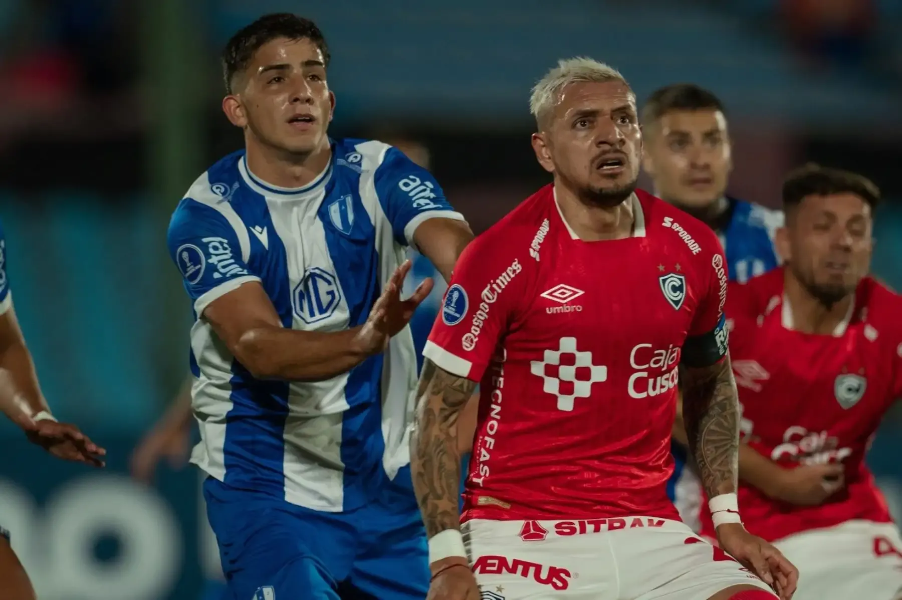 Con un gol agónico de Garcés, Cienciano rescató un empate en su visita a Juventud