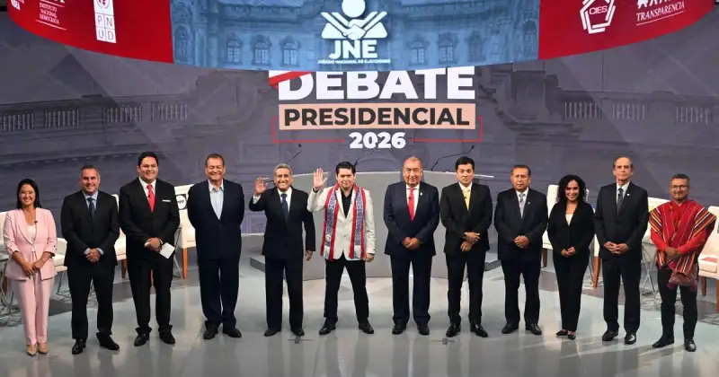 Perú concurre a elecciones en medio de la inestabilidad política y un probable balotaje