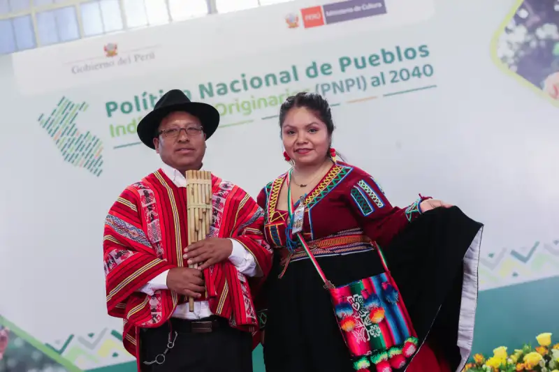 Balcázar aprueba política indígena al 2040