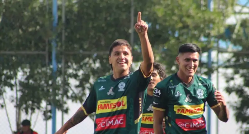 Copa Perú: Sportivo Huracán campeona en la liga del Cercado Arequipa