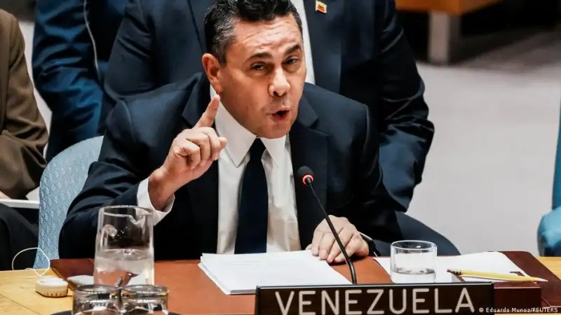 Venezuela defiende su derecho "irrenunciable" al Esequibo