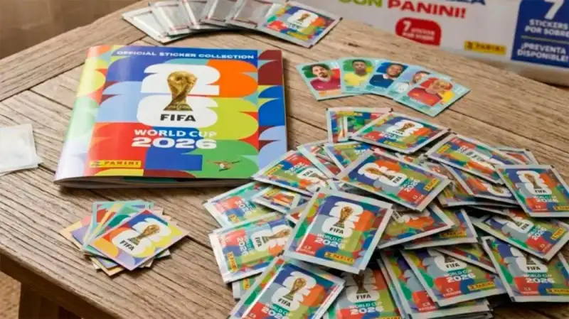 Insólita estafa viral: compró una caja de figuritas del Mundial y se llevó una desagradable sorpresa - Diario Panorama
