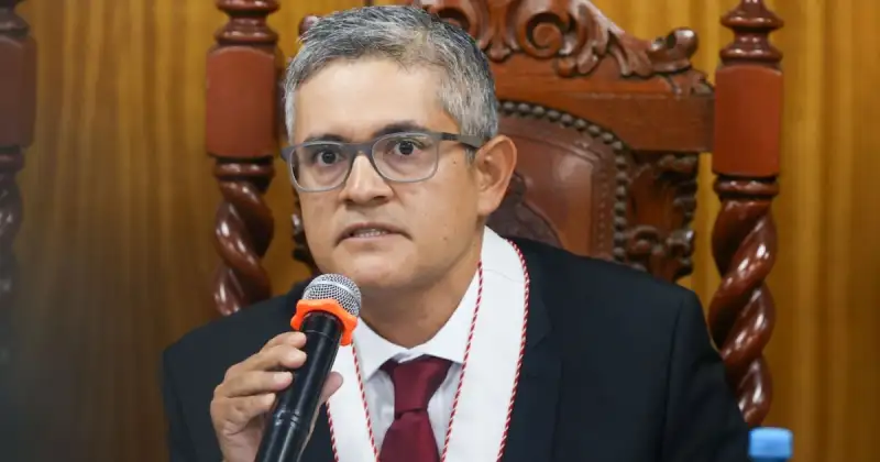 José Domingo Pérez querella a fujimorista Rosangella Barbarán por acusarlo de ordenar la muerte de mascotas de PPK