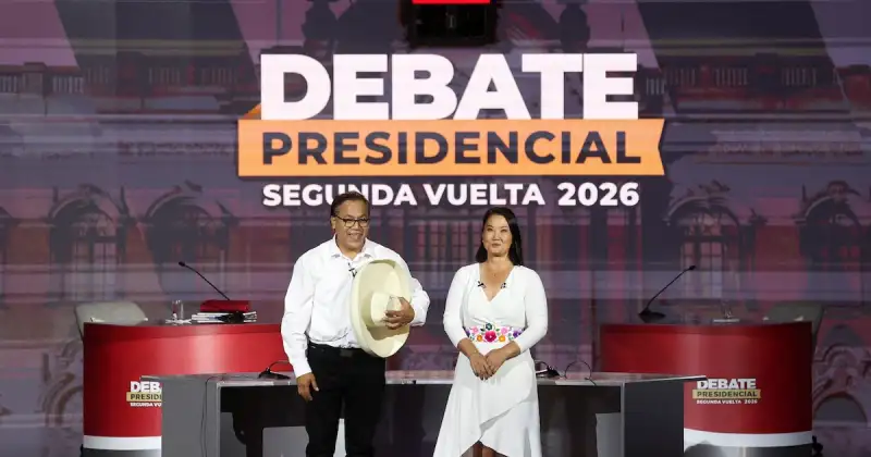Keiko Fujimori llama a Roberto Sánchez “aliado de un asesino” y él la acusa de ser “socia de los asesinatos de Dina Boluarte”