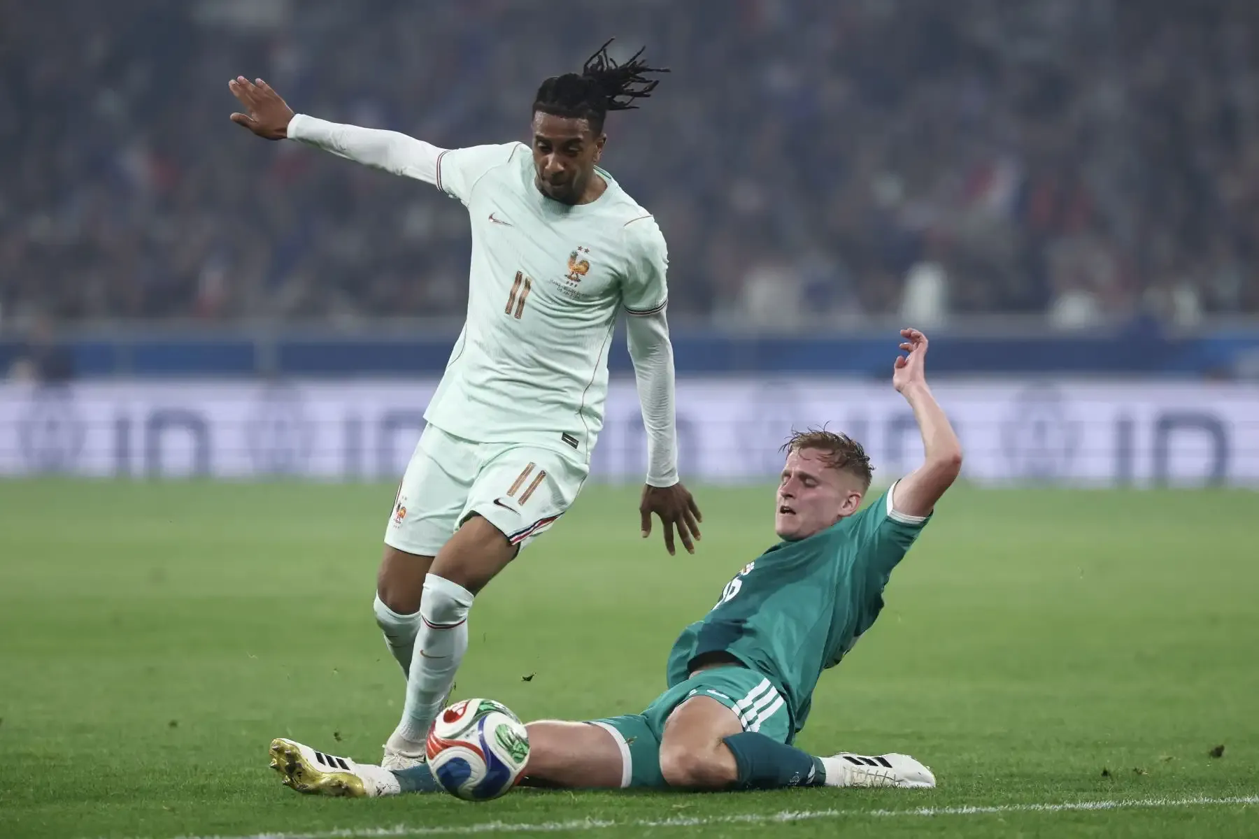 Francia derrotó 3-1 a Irlanda del Norte antes de poner rumbo al Mundial 2026