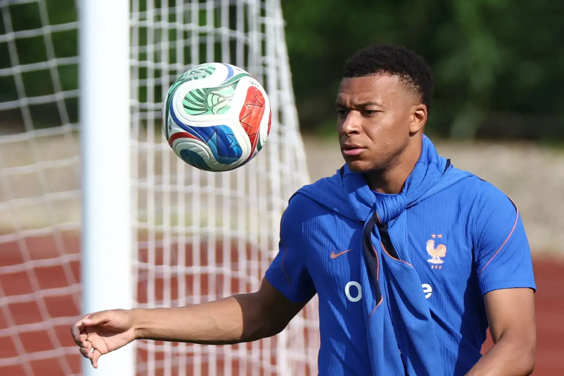 Mbappé reflxiona sobre Messi: "Está claro que es el mejor del mundo, también Cristiano"