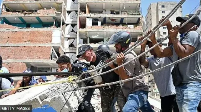 Crece la indignación en Venezuela mientras se desvanece la esperanza de hallar más sobrevivientes