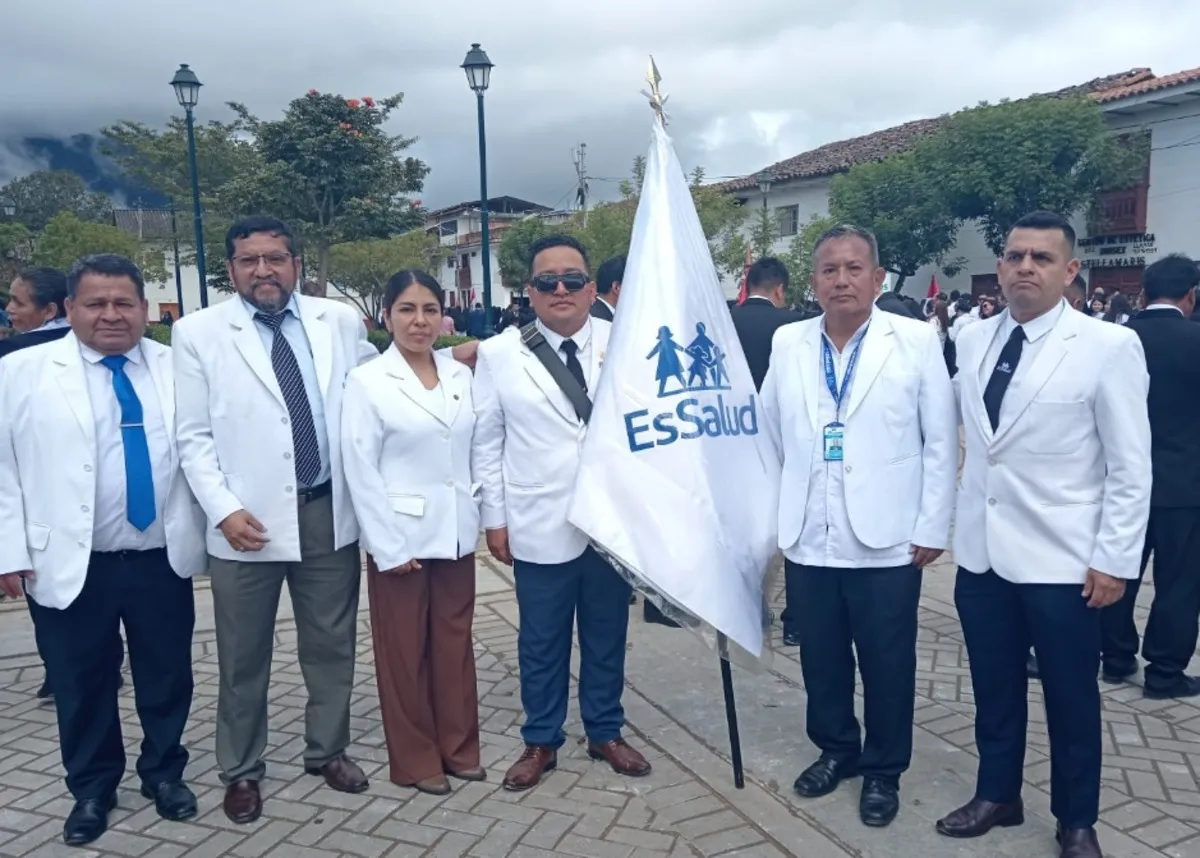 EsSalud Amazonas rinde homenaje a los héroes de la Batalla de Higos Urco en su 205 aniversario