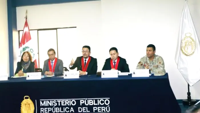 Distrito Fiscal de Amazonas recibió a delegación de oficiales de las Fuerzas Armadas, la Policía Nacional y profesionales del derecho