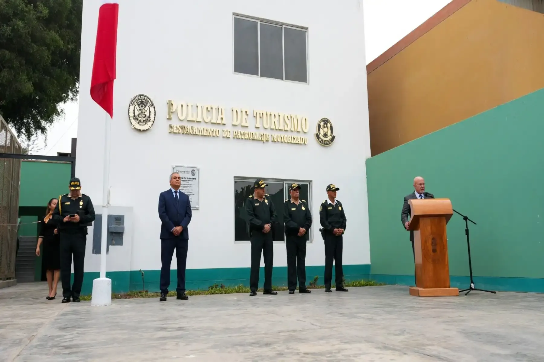 Nueva sede policial en Surco permitirá reforzar la seguridad en el corredor turístico