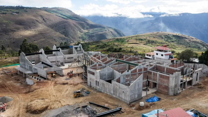 Ministro Berthin Gómez supervisa avance del Museo Regional de Amazonas con inversión de más de S/23 millones