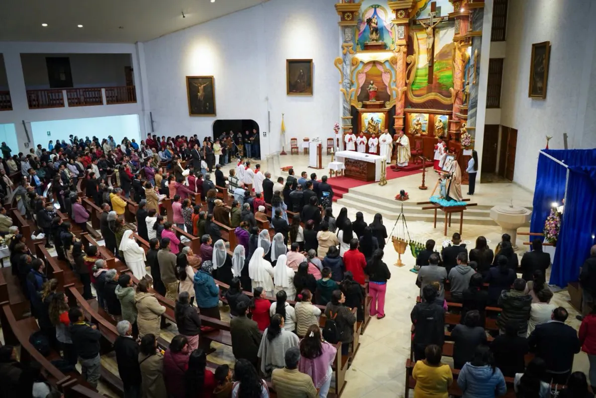 Gobierno Regional de Amazonas entrega imágenes de la Virgen Asunta, Santa Ana y la Niña María a la Diócesis de Chachapoyas