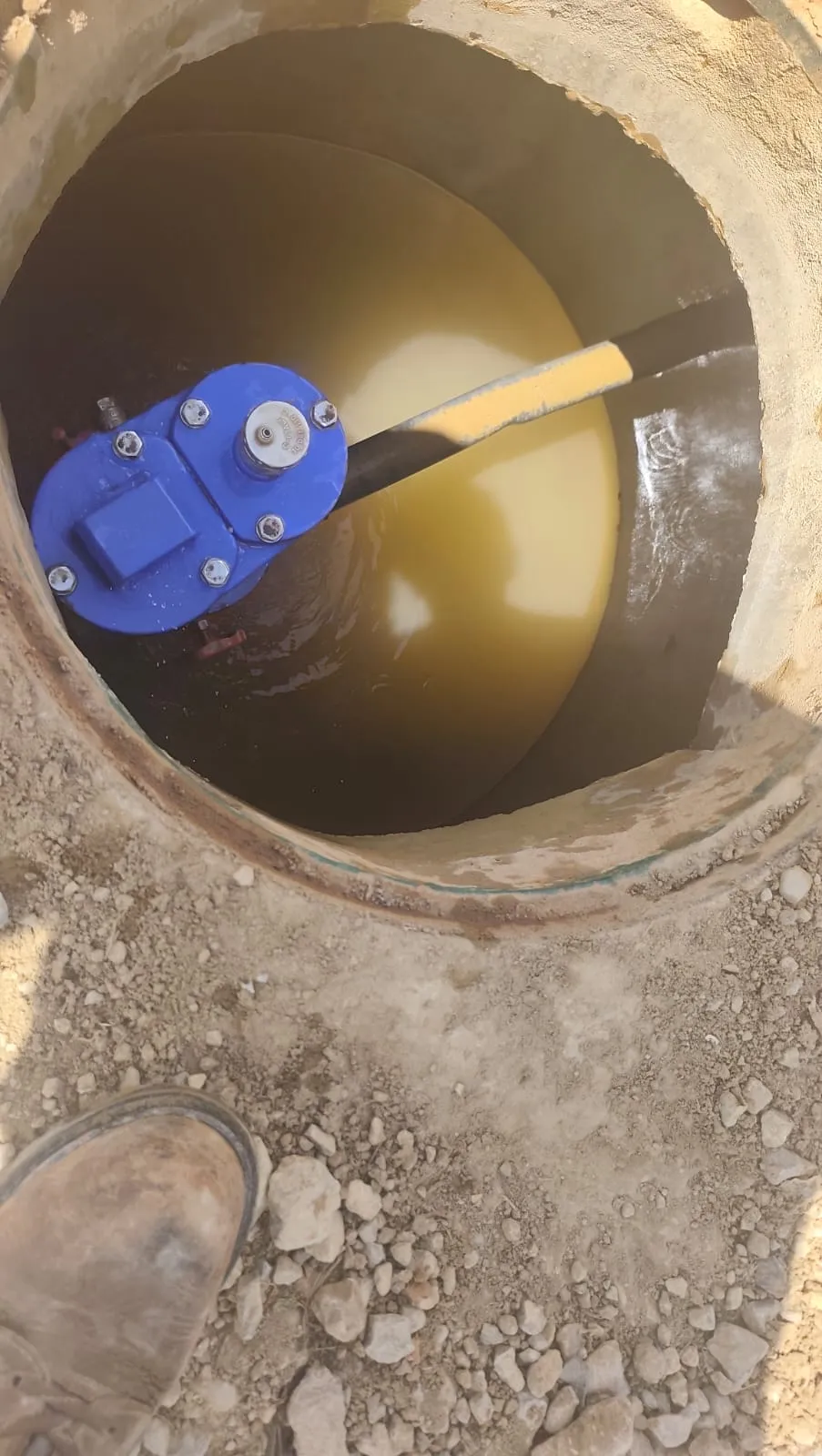EMUSAP S.A. instala válvula de control para mejorar el abastecimiento de agua potable en el A.H. Pedro Castro Alva