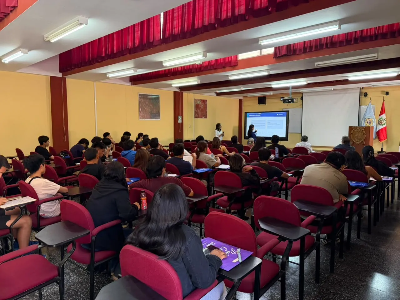 Ministerio de Cultura promueve la investigación y la preservación del patrimonio en la comunidad universitaria