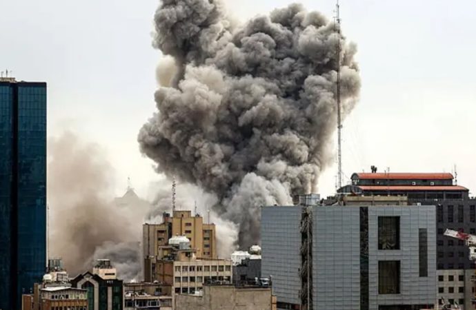 Guerra en Medio Oriente: un analista internacional explicó por qué se trata de un conflicto “con muchas capas” y el rol de Rusia