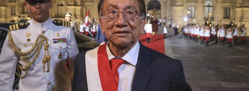 Balcázar califica de fracaso el muro fronterizo entre Perú y Chile comparándolo con Berlín