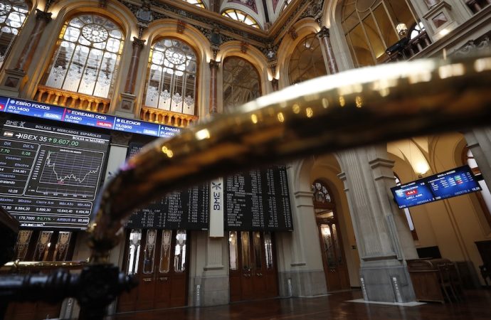 Las bolsas europeas registran ganancias moderadas pese a la tensión geopolítica en Oriente Medio