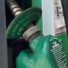 Tensión en Medio Oriente eleva el crudo a 111 dólares y encarece el combustible estadounidense