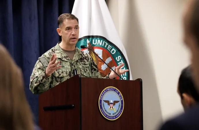 Crisis en el estrecho de Ormuz: Crecen las presiones globales ante la escalada militar