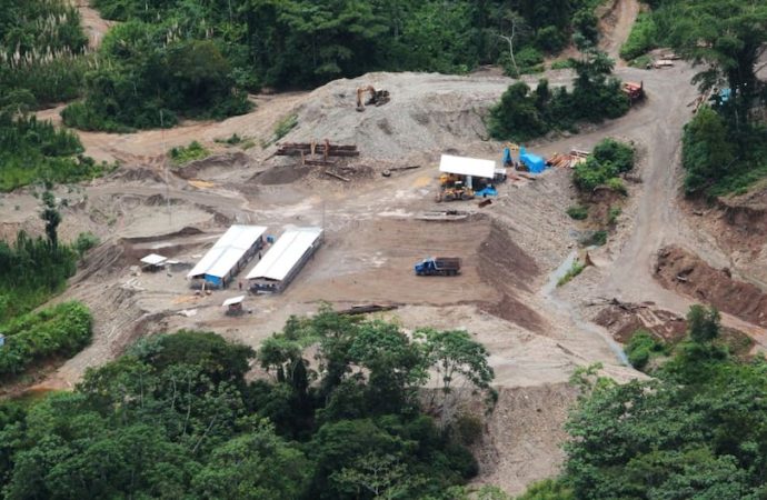Elecciones 2026: Expertos plantean reformas integrales para frenar el avance de la minería ilegal