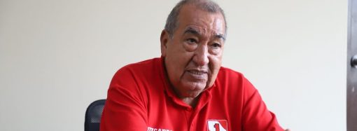 Mario Vizcarra propone eliminar el Senado mediante referéndum e indultar a su hermano