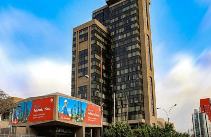 Balcázar evalúa derogar decreto de urgencia para fortalecer a Petro-Perú ante crisis energética